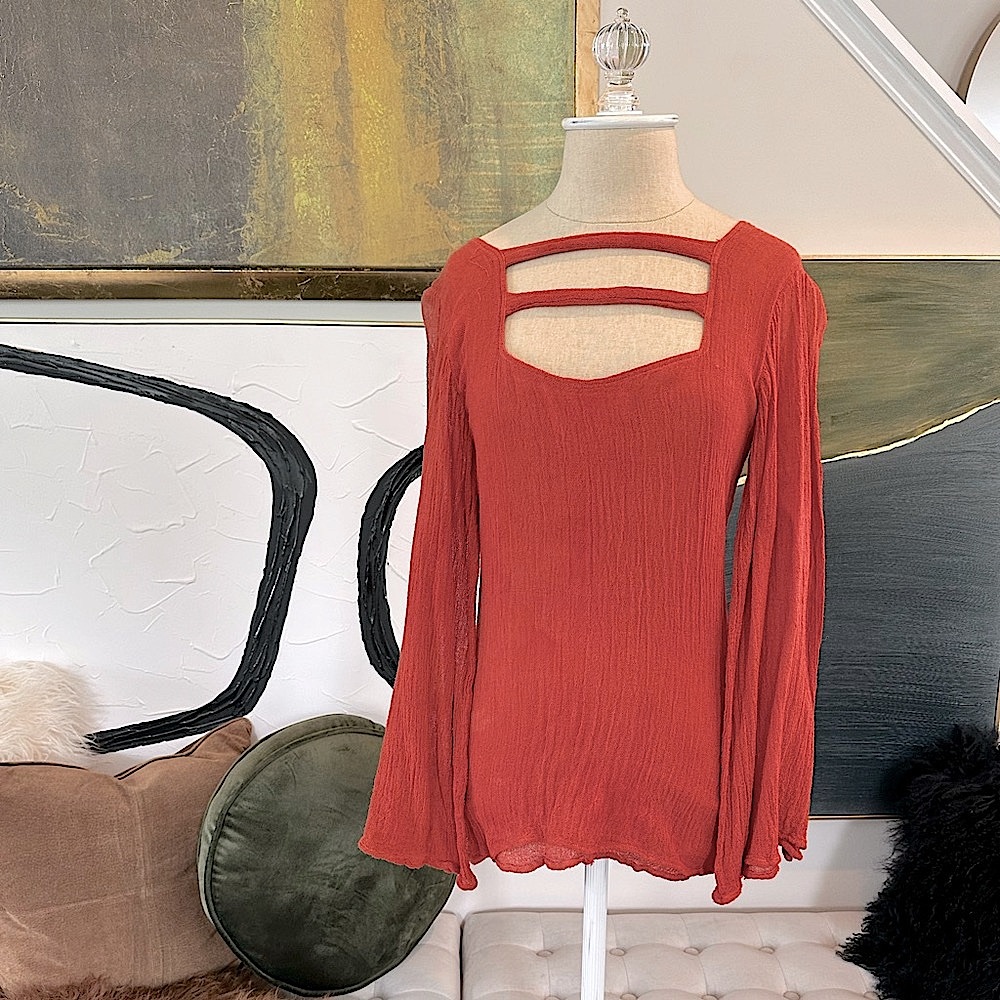 Beautiful Gauze Tunic by Designer:Jens Pirate Booty, perfect for beach vacations